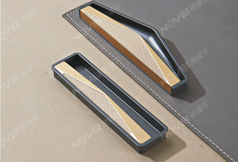 RECESSED HANDLE