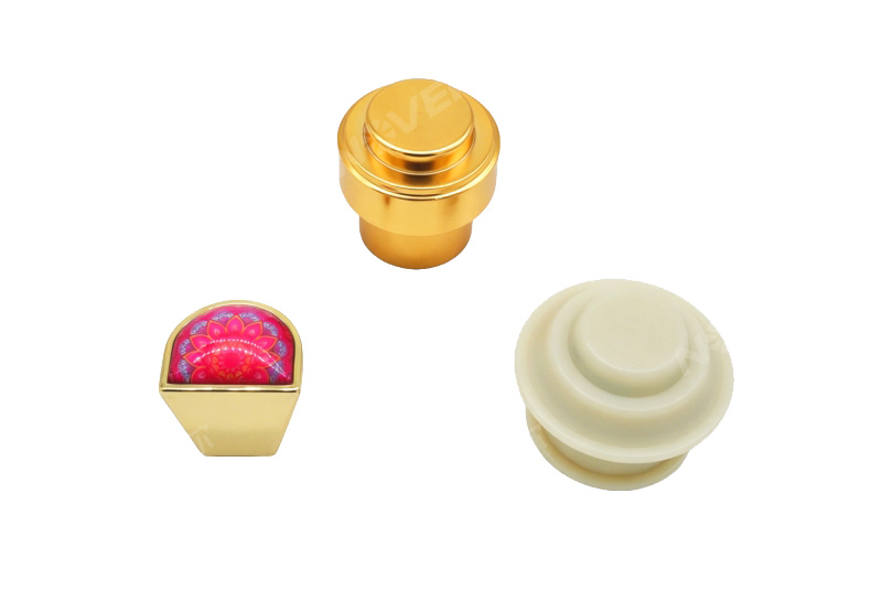 LIQUOR BOTTLE CAP